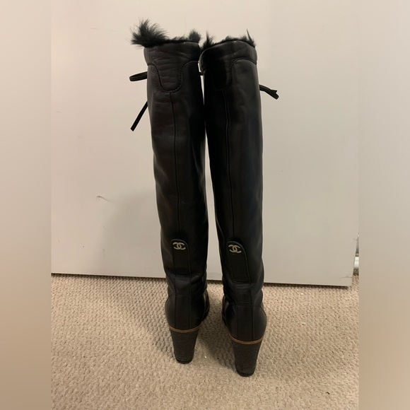 RESERVED - Authentic CHANEL Leather Fur Boots (Only available until Nov 15) - Picture 3 of 13